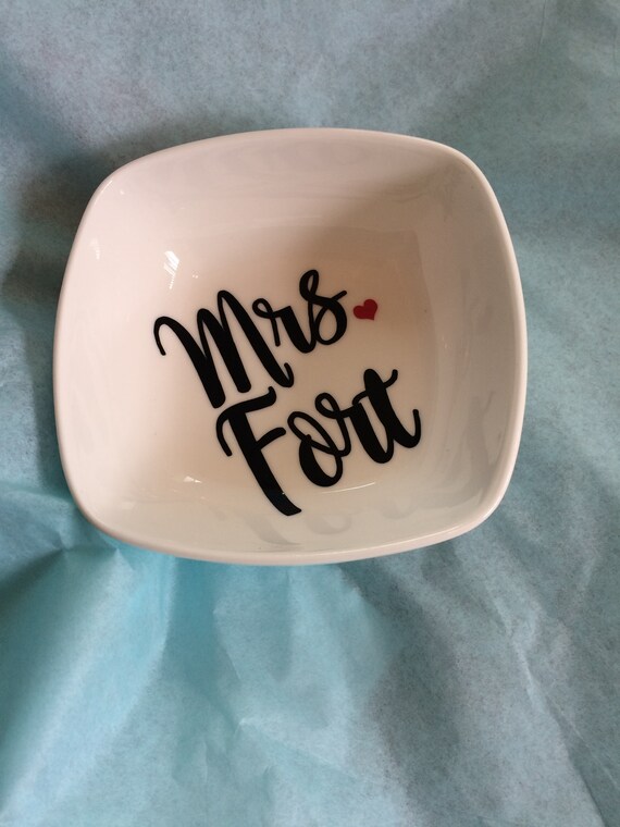 Ring Dish Personalized Wedding Gift Engagement Ring Dish Ring holder Engagement Gift Engagement Ring Holder Jewelry dish Ceramic dish Il_570xn
