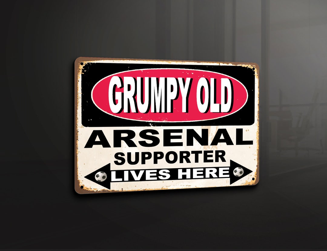 Personalized Grumpy Old Lives Here - Metal Sign Metal Plaque Wall Art ...