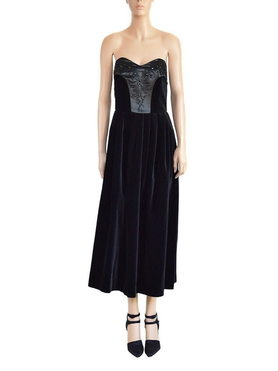 Laura Ashley Beaded Black Velvet Dress, Vintage 8… - image 1