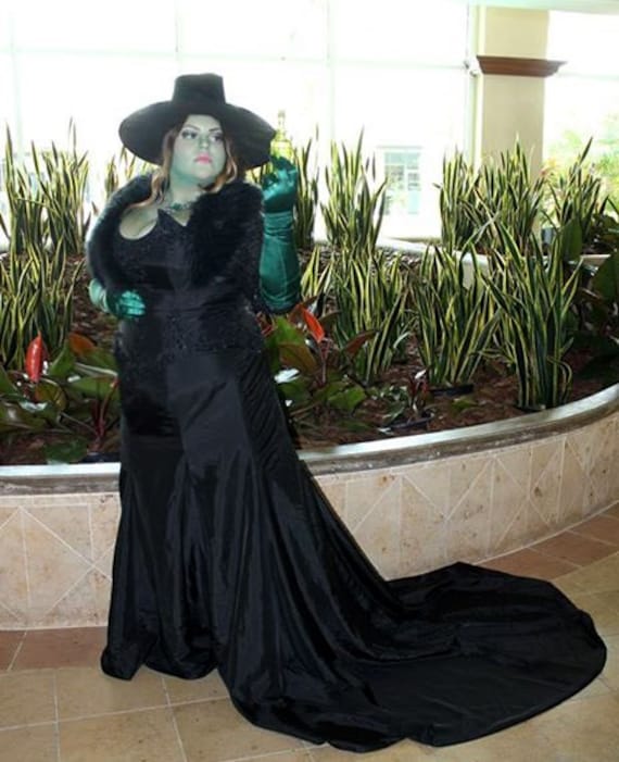 black gown costume