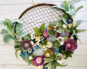 Felt Flower Wreath, Chicken Wire Base, Year-Round Display