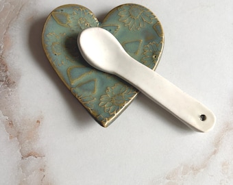 Handmade Heart Ceramic Trinket Dish: Flower Embossed Jewelry Holder