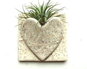 Ceramic Wall Pocket Planter: Small Heart Vase