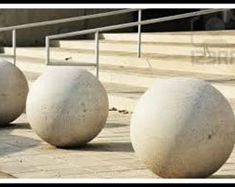 3 Concrete Sphere Molds