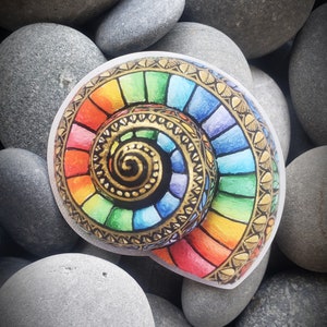 STICKER PRINT 3x3 Rainbow Spiral Mandala Shell Décalcomanie intérieure ou extérieure Décoration de la maison Méditation Cadeau