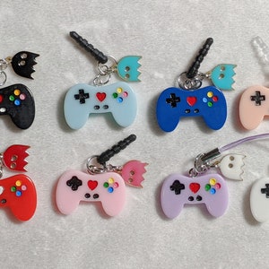 Pixelated Ghost Video Game Controller Charm: 3.5mm Audio Jack or Clip
