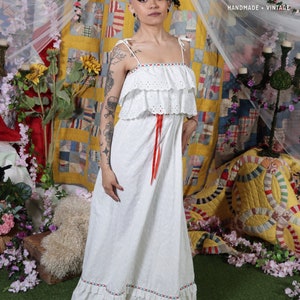 Vintage 1970s Vicky Vaughn Size Medium Eyelet Lace White Cotton Prairie Maxi Dress