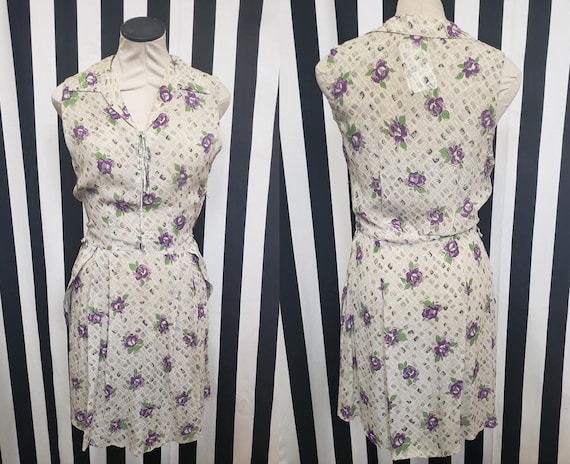 Vintage 1930s 1940s Rayon White Dress with Purple