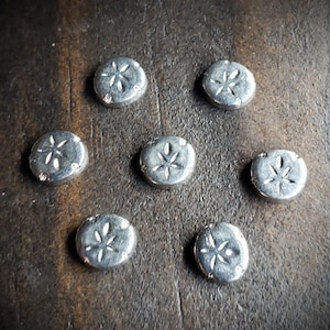 Sand Dollar Floating Charm: 8mm - Silver, Gold, or Rose Gold (1 Piece)