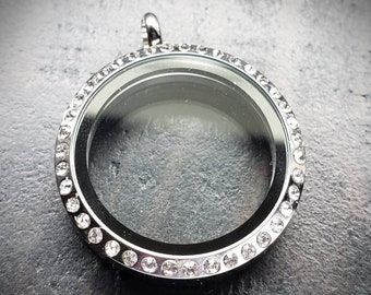 Large (30mm) Silver Floating Locket-Magnetic Crystal Face-Stainless Steel-Gift Idea