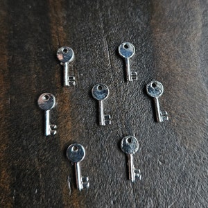 Key Floating Charm for Floating Lockets-1 Piece-10mmx5mm