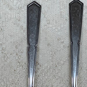 Set of 4 Rogers crestvu stainless steel tablespoons