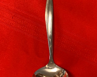1 Oneida oneidacraft deluxe textura stainless steel ladle