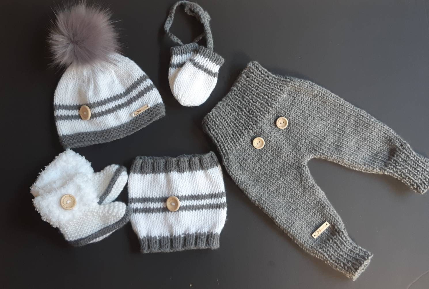 Auf Kommando. Weißes und graues Set mit Weiterentwickelthose | Etsy