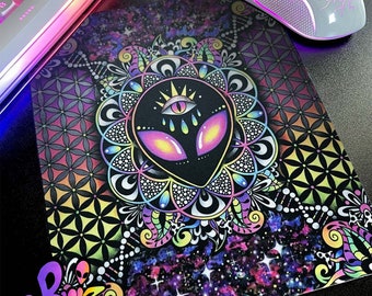 Mousepad of Star Seed / Trippy Alien Decor / Computer Accessories / Gaming Accessories / Sacred Geometry / Weird Colorful Alien Decor