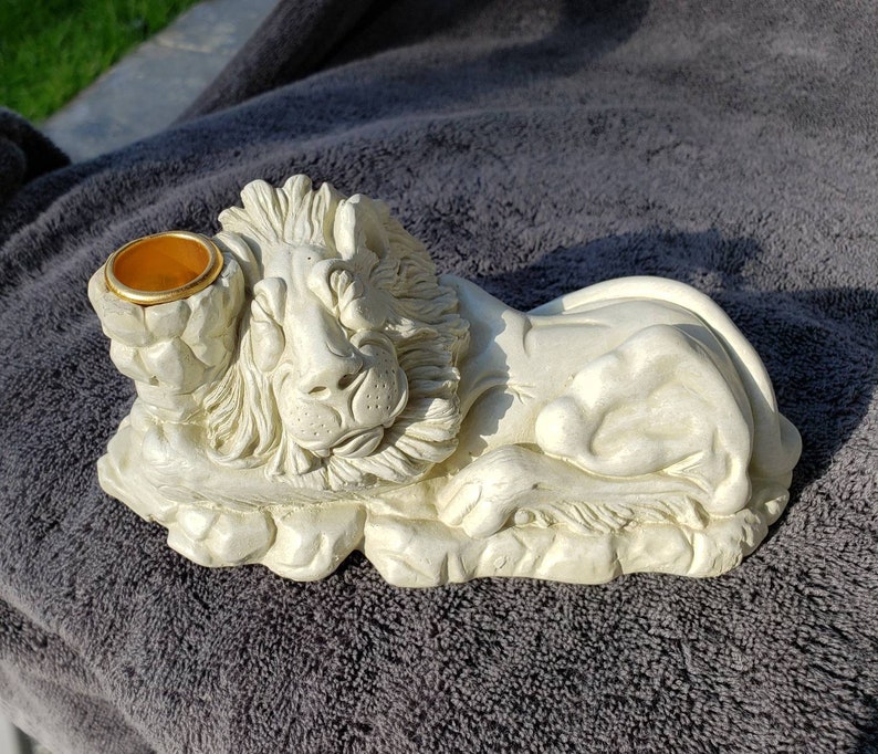 Vintage Design Toscano Lion Candle Holder Figurine Desk Paperweight Alabaster Statue