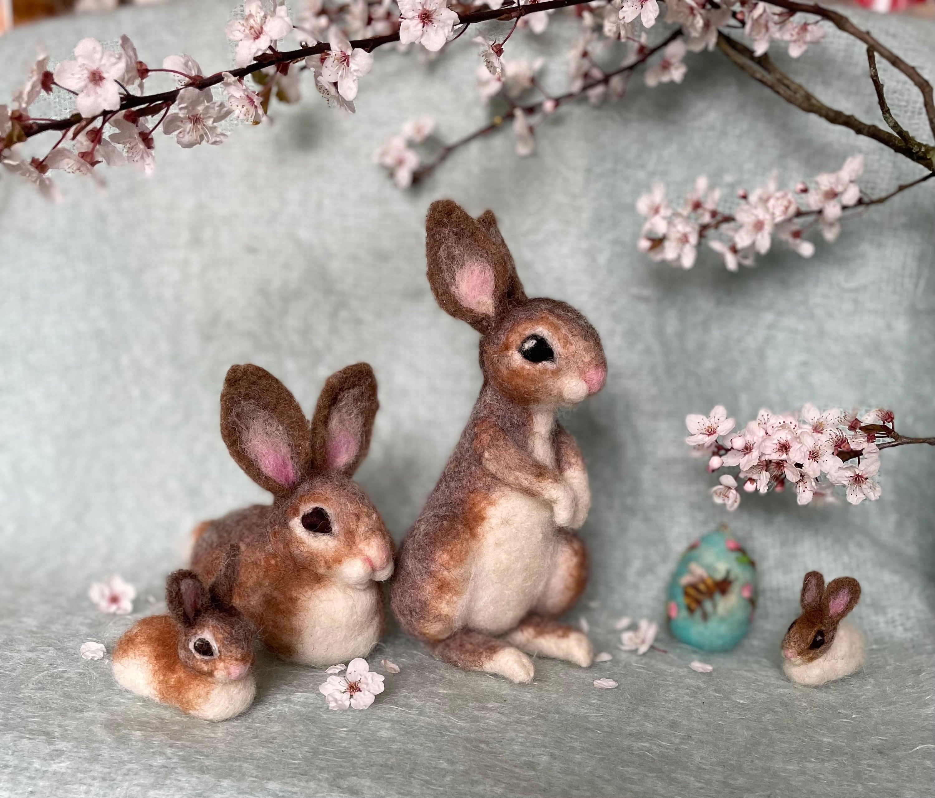 Tarmeek Needle Felting Kit,Easter Rabbit Making Manual Needle Felting  Starter Kit, Easter Decor Wool Felt Tools with Felting Tool Instruction for  Felted Animal Needle Felting Supplies,Gifts for Kids 