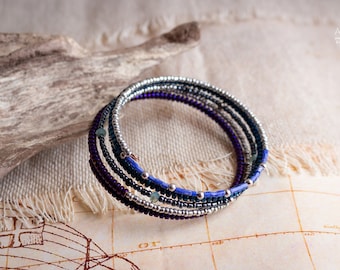 Multistring beaded bracelet ~ Recycled beads bracelet ~ Blue Purple Silver beads ~ Spiral beaded bracelet ~ Memory wire beaded bracelet