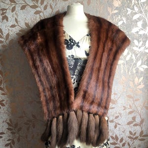 Vintage Echt Gestreifte Nutrea Pelz Stola Wrap Tippet Hochzeit / Oper / Anlass S4