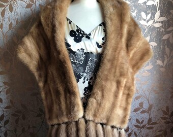 Vintage Real Pastel Golden Brown Mink Fur Shrug Stole Wrap Detachable Tails Beautiful Condition Wedding / Opera / Occasion S22