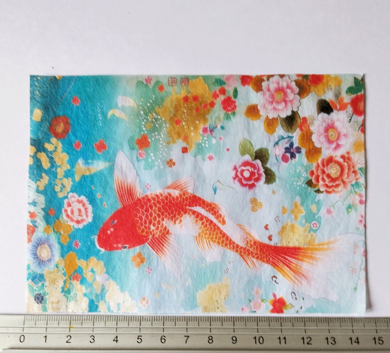 Unique Decoupage Craft Paper Design, 19gsm Genuine Tissue Paper, 12xA5 sheets Collage with Vibrant Koi Fish and Floral Designs afbeelding 5