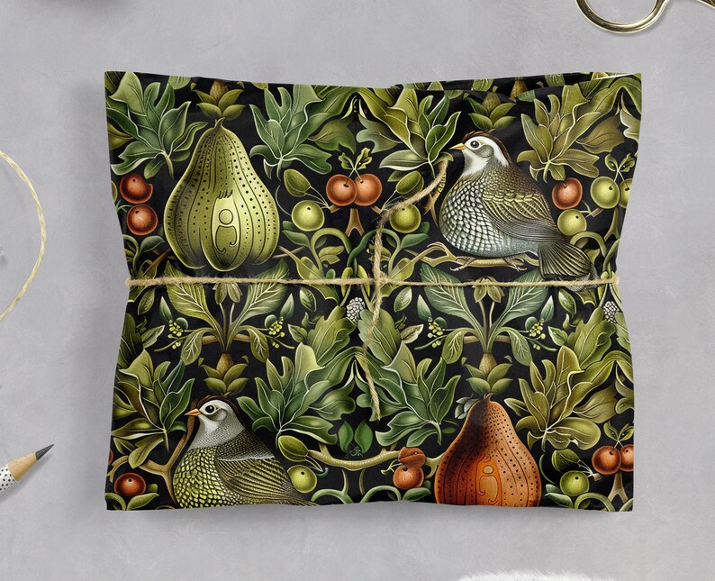 Festive Art Nouveau Gift Wrap featuring Partridge in a Pear Tree - Perfect for the Christmas Holidays bild 6