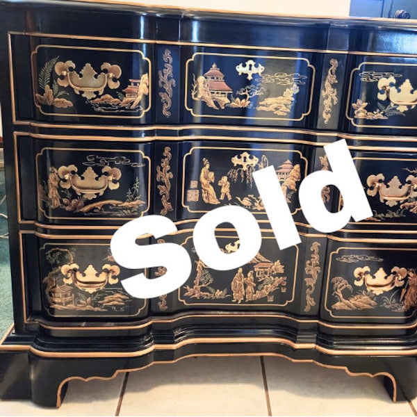 Chinoiserie chest dresser | Drexel lacquered Oriental Dresser