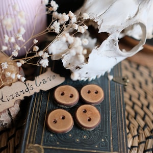 Wooden  buttons (set of 4)