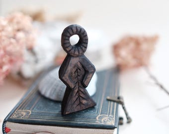 Carved Wooden Pagan Goddess Idol Sculpture