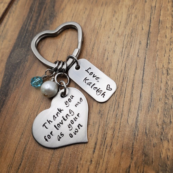 Stepmother of Bride gift,  Stepmom Gifts, Thank you for loving me as your own keychain
