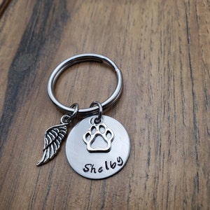 Personalized Dog Memorial Gift, Pet Memorial Keychain, Pet Remembrance Gift