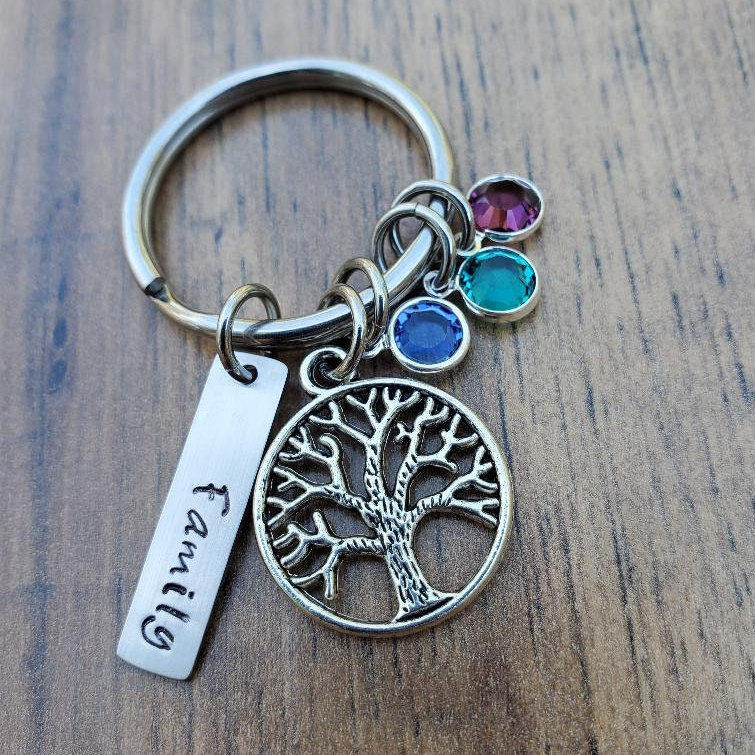 FASHIONCRAFT Silver Tree of Life and Family Keychain - set of 1