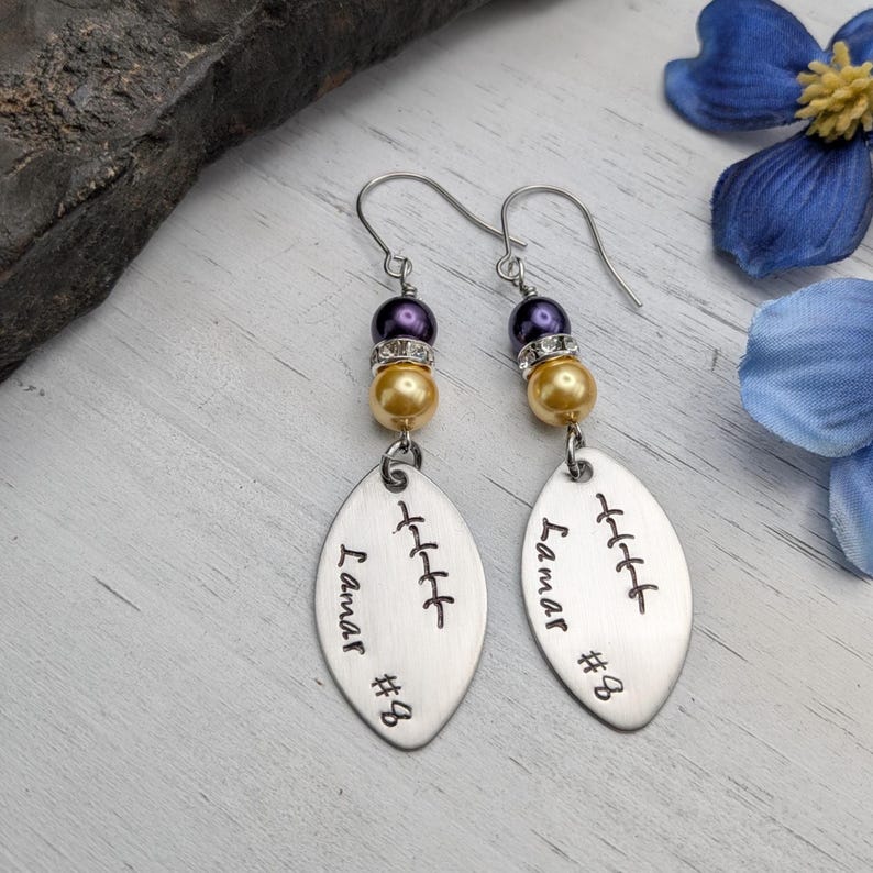 Custom Football Earrings, Personalized Football Mom Gifts, Football Jewelry 画像 2