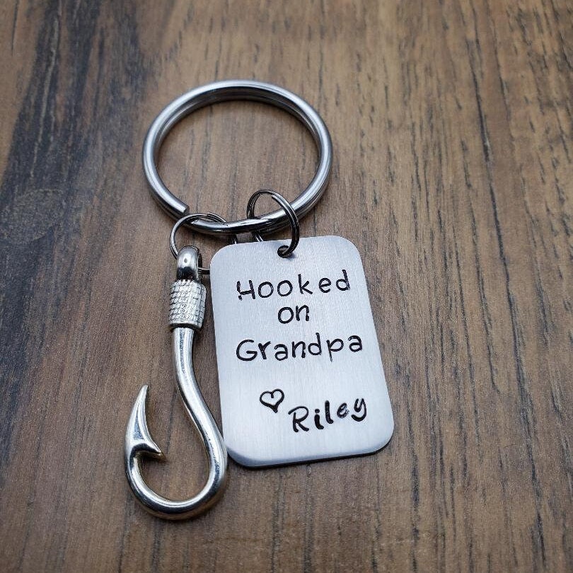 Daddy Fishing Keychain - Customize - Personalized - Kids Names - Father's Day - Grandpa - Dad - Canada