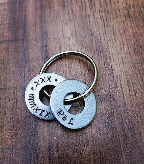 Custom Hand Stamped Round Keychain Aluminum Gift Personalized Customize  Initials Date Father's Day Wedding Birthday Christmas 