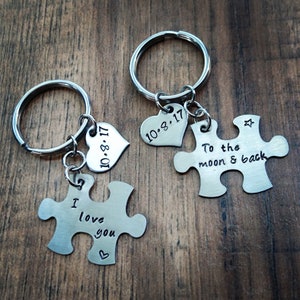 I Love you to the moon and back Keychain, Gifts for Him, Gifts for Her, Anniversary Gift, Couples Puzzle Piece Keychain