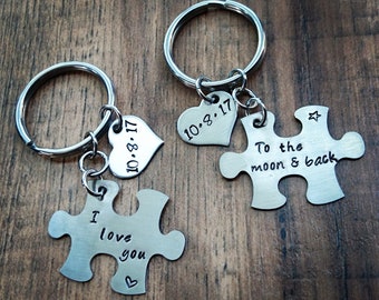 I Love you to the moon and back Keychain, Gifts for Him, Gifts for Her, Anniversary Gift, Couples Puzzle Piece Keychain