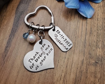 Stepmother of Bride gift, Stepmom Gifts, Thank you for loving me as your own keychain