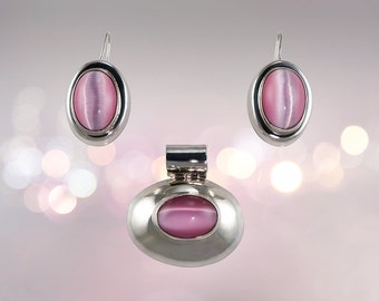 Taxco Sterling Fiber Optic Cats Eye Pendant Earring Set