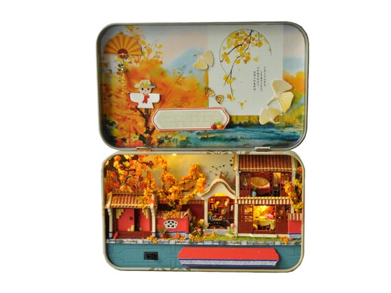 DIY Miniature Tin Dollhouse Craft Kit - Style D