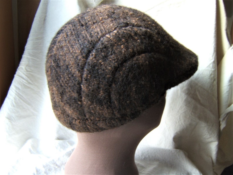 Unisex peaked cap Felted alpaca wool peaked hat Alpaca peaked cap Brown /& black alpaca hat
