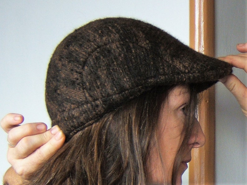 Unisex peaked cap Felted alpaca wool peaked hat Alpaca peaked cap Brown /& black alpaca hat