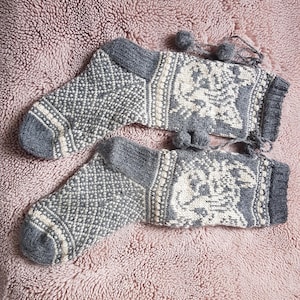 Meias com enfeite de gato para mulheres/senhoras, tricotadas à mão, comprimento até o tornozelo, mistura de lã