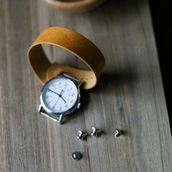 Leather Watch Strap in Yellow Pueblo Vegetable Tanned