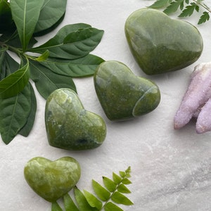 Serpentine - Serpentine Heart - Palm Stone - Rocks and Minerals - Green Healing Stones - Meditation Tool - Yellow Green Crystals - Gift