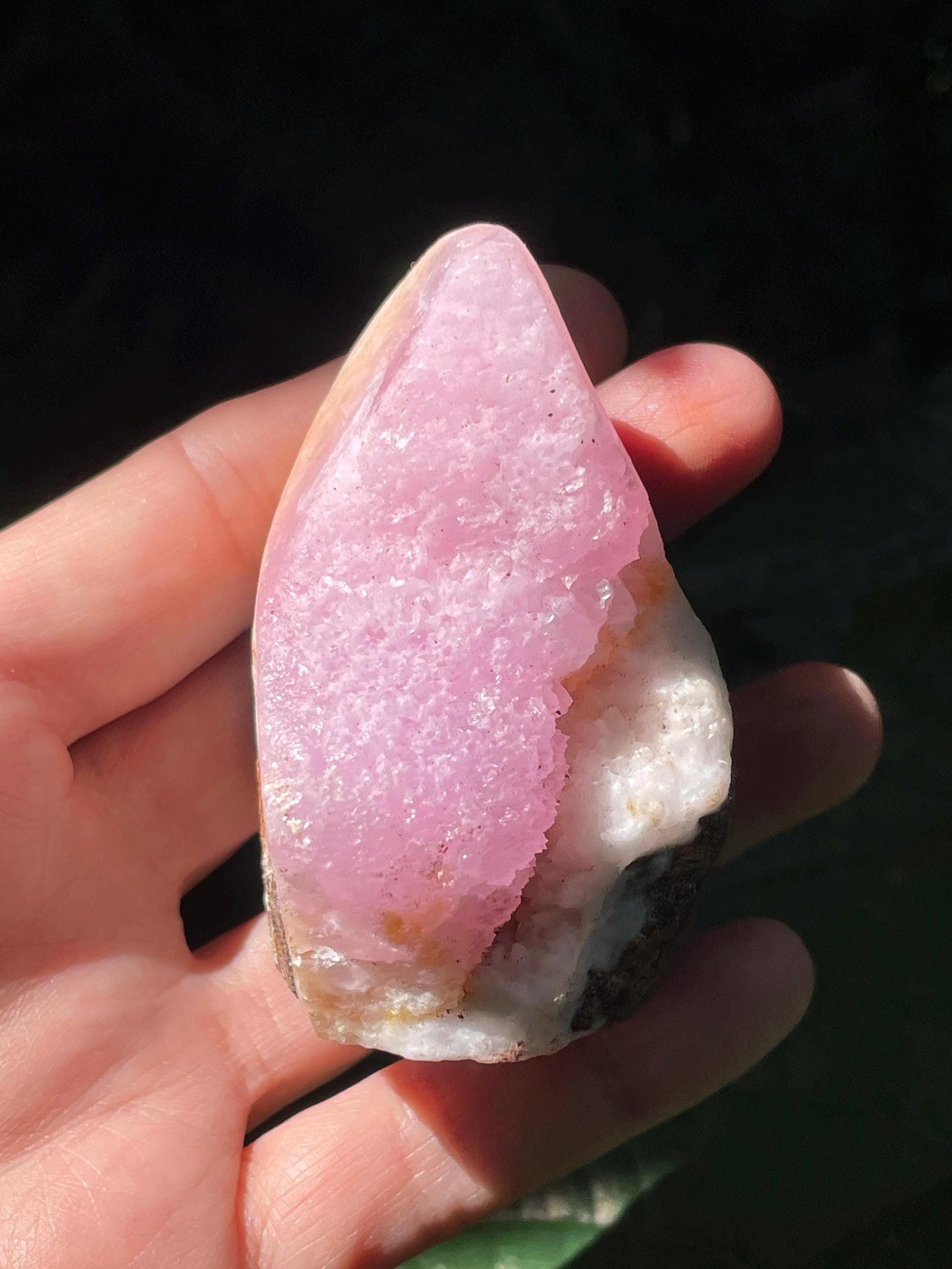 ピンクアラゴナイト原石：アフガニスタン産天然ヒーリングクリスタル