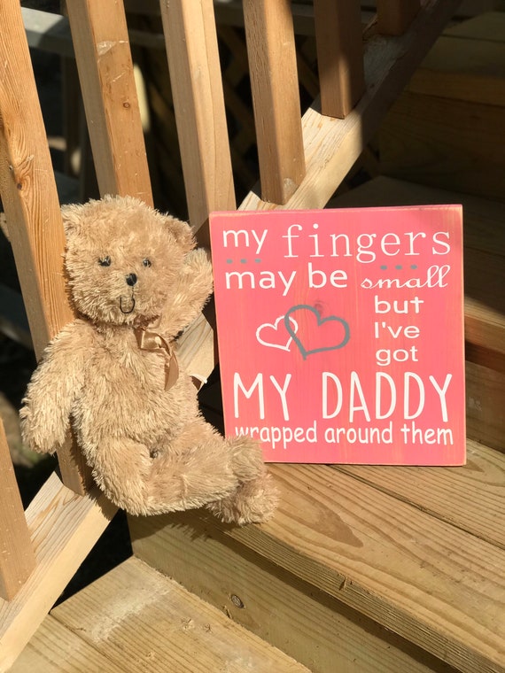 My fingers maybe small sign