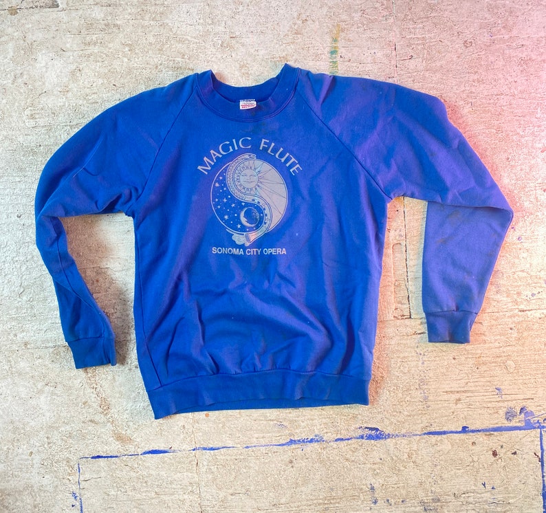 1980s Magic Flute Sweatshirt Sonoma opera Mystical weird sweatshirt featuring a snake, flute and Ying Yang size M / L image 2