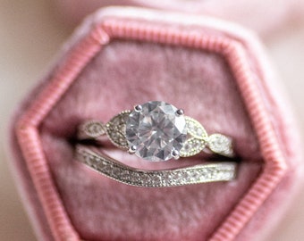 Art Deco Engagement Ring - Vintage Inspired Ring -  Antique Style - Wedding Ring Set - Round Cut Solitaire Ring -  2 Carat - Sterling Silver