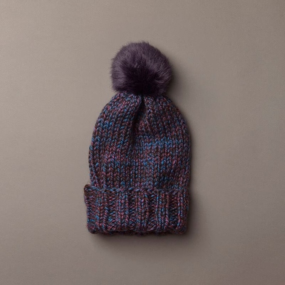 pom pom wooly hat